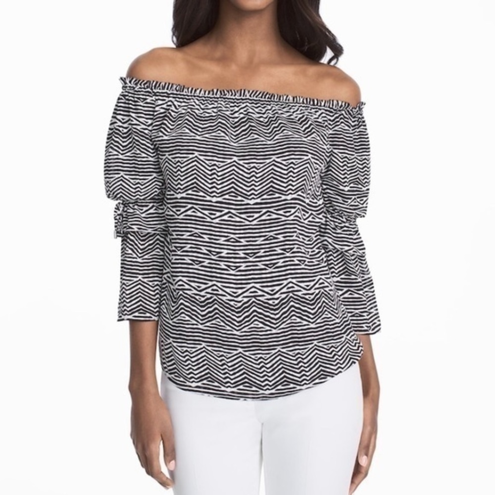 White House Black Market top Size M Good-condition